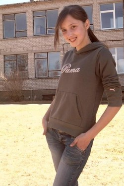 Agnė, 18