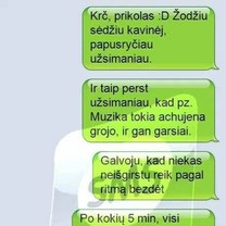 Tas jausmas, kai pamiršti, kad tu su ausinėmis..