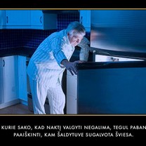 Tai kam gi ta šviesa šaldytuve?!