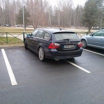 Nes BMW vienos vietos per mažai