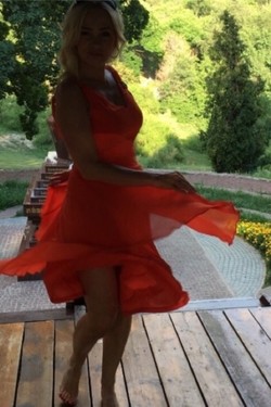 Renata, 45