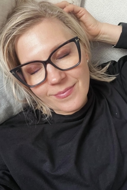 Tati, 45