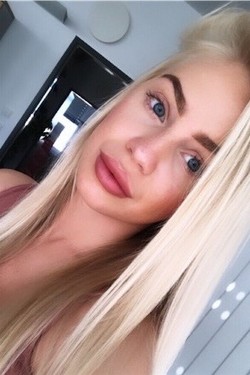Modesta (25 m., Klaipėda)